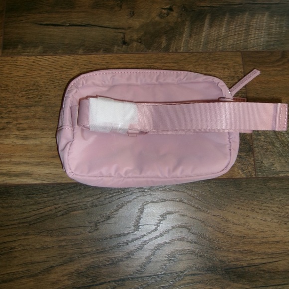 Athleta Light Pink belt bag - Picture 2 of 2